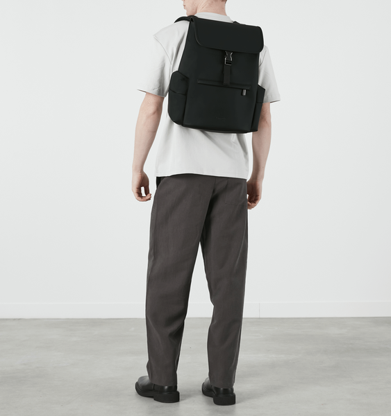 Lost In Berlin Ryggsekk Cargo 15.6" Lost In Berlin Ryggsekk Cargo 15.6"
