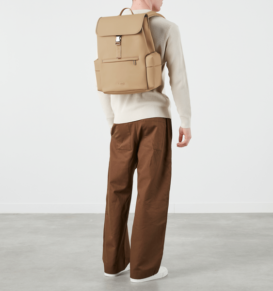 Lost In Berlin Ryggsekk Cargo 15.6" Lost In Berlin Ryggsekk Cargo 15.6"