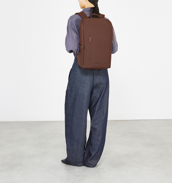 Lost In Berlin Ryggsekk 16"