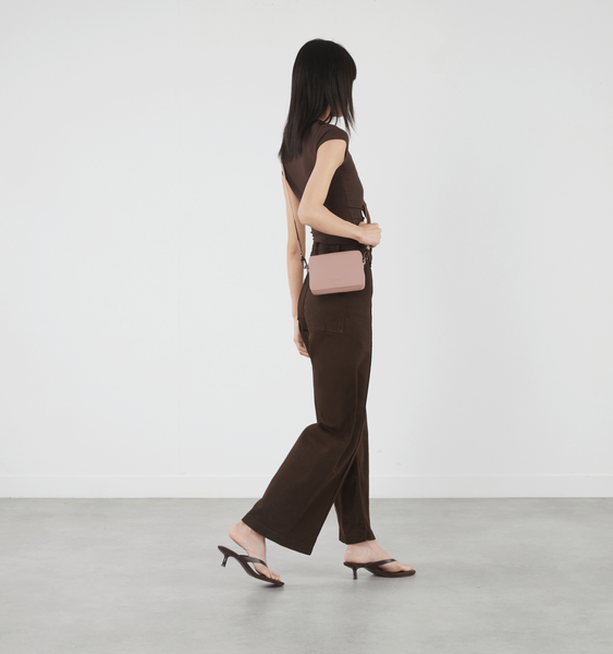 Lost In Berlin The Box - Crossbody-veske Lost In Berlin The Box - Crossbody-veske